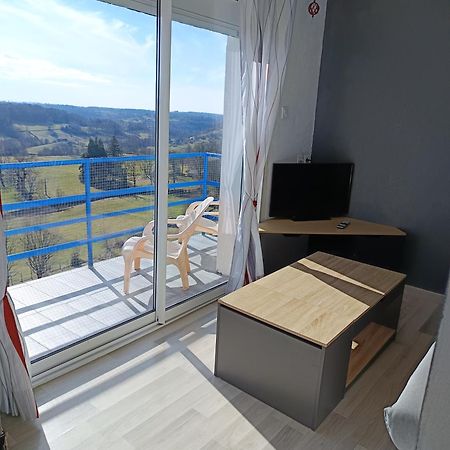 Апартаменти Bellevue Ла-Тур-д'Овернь Екстер'єр фото